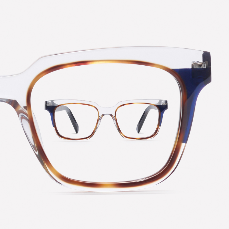 The Winston frame in Crystal with Inlet Crystal and Oak Barrel