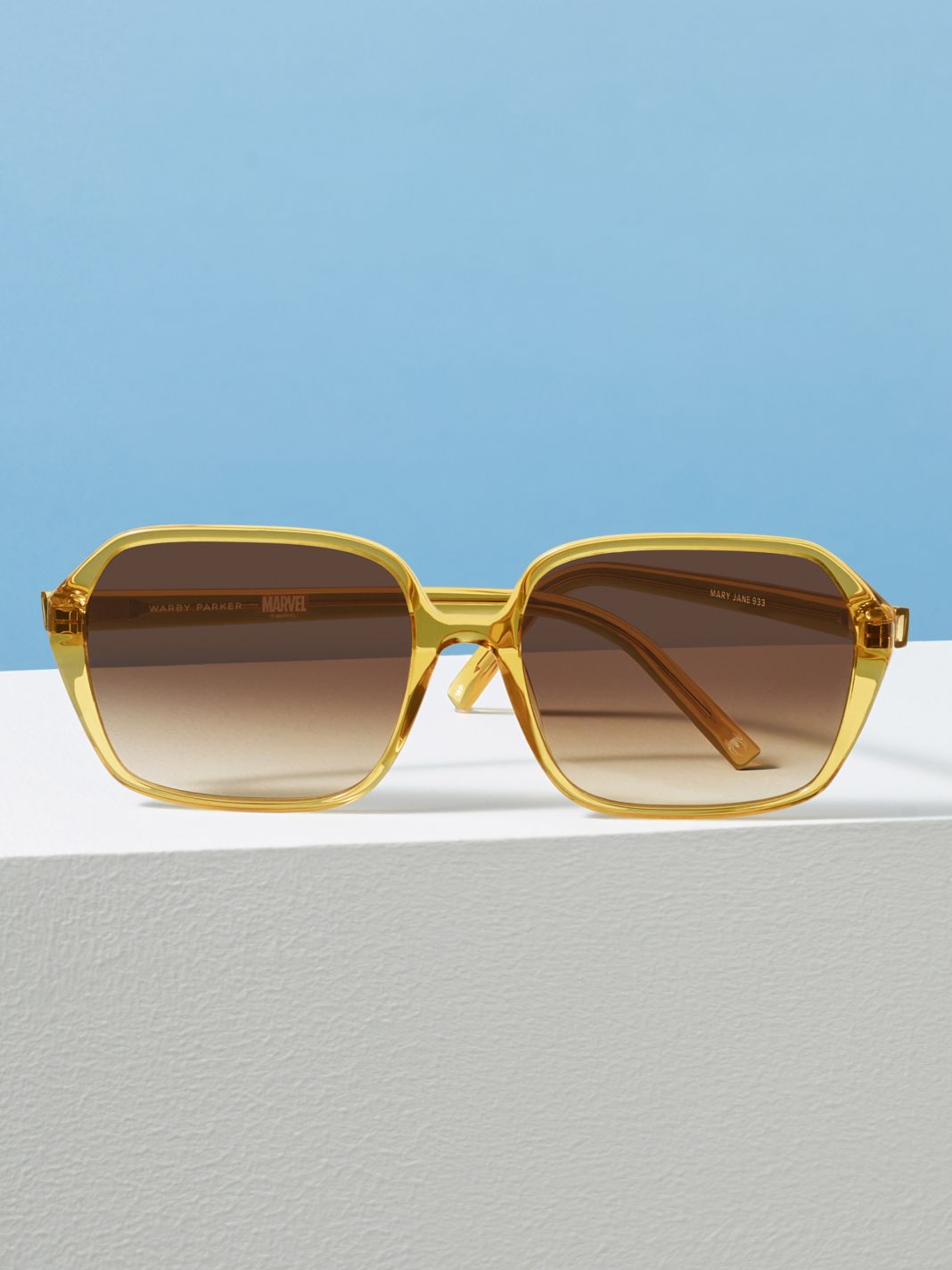 The Mary Jane sunglasses in Lemon