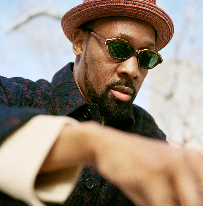 ウェア PHAT FARM WOOLLY PARKER Willetta Eyeglasses in Chai Crystal Fade