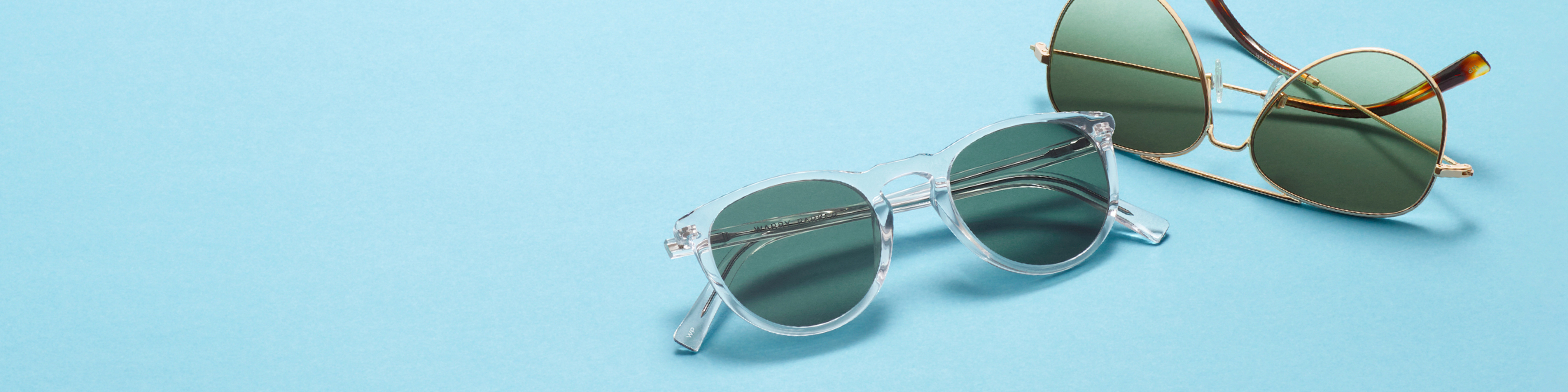 Clear round acetate sunglasses with gold metal aviator sunglasses