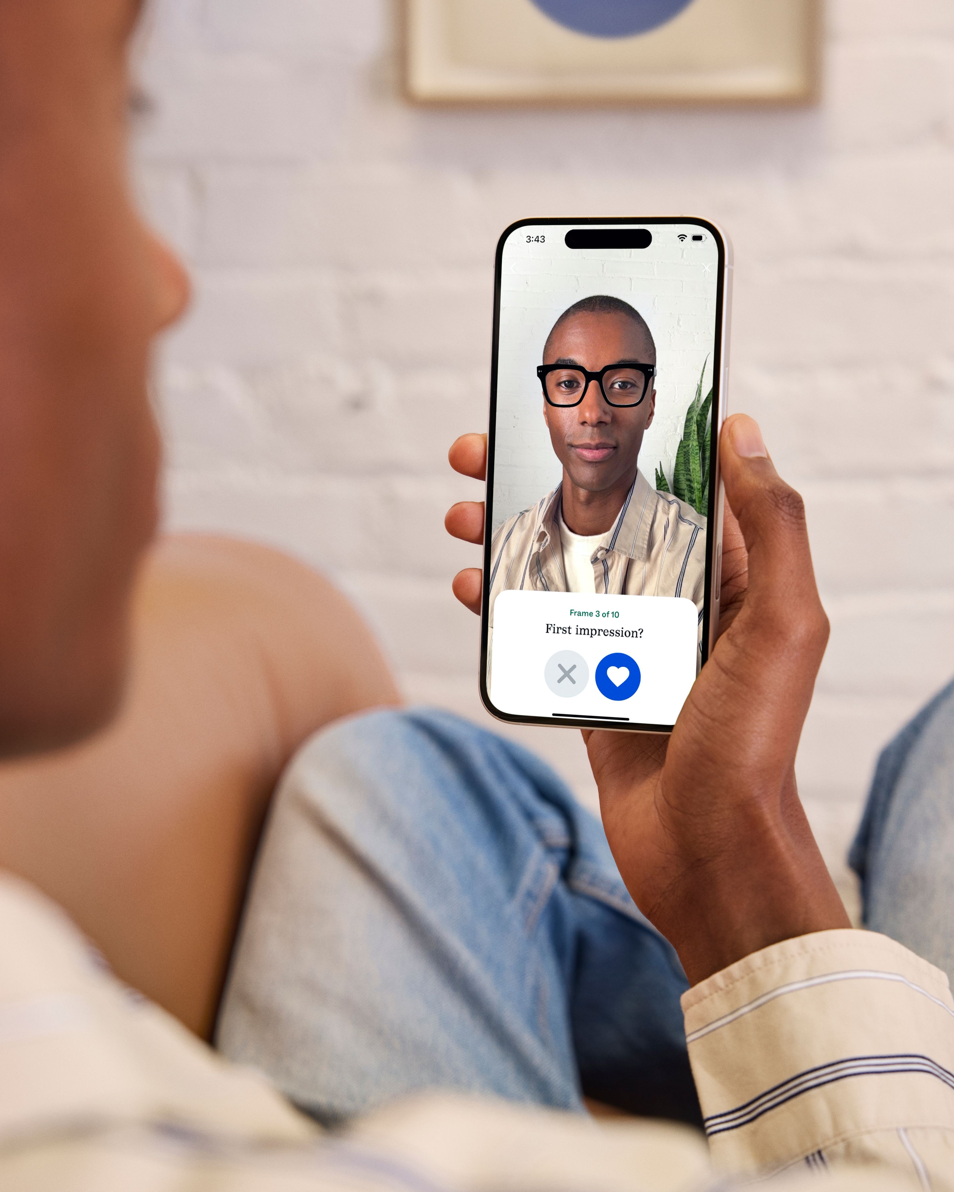 advisor-mobile-hero- ...